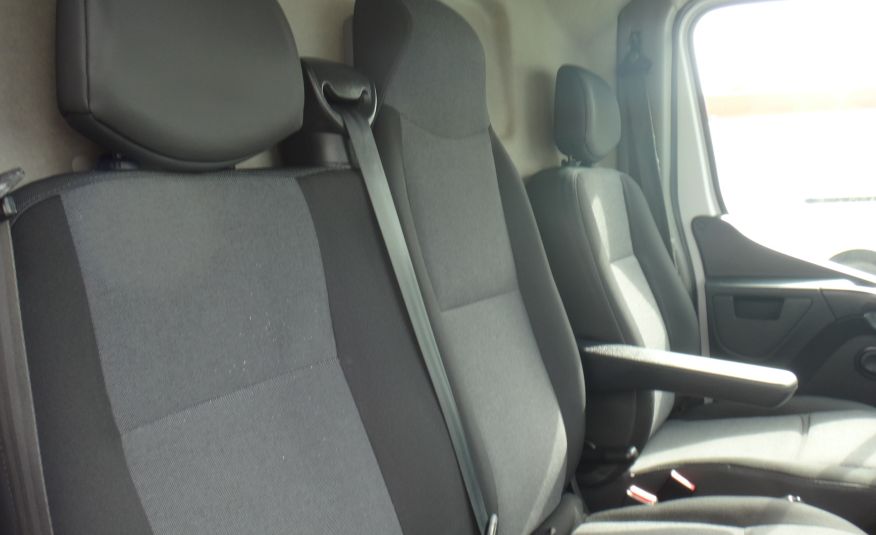 Renault LIFT MASTER L2H2 2018 regały półki klima kamera cofania 2018rok 130KM zdjęcie 13