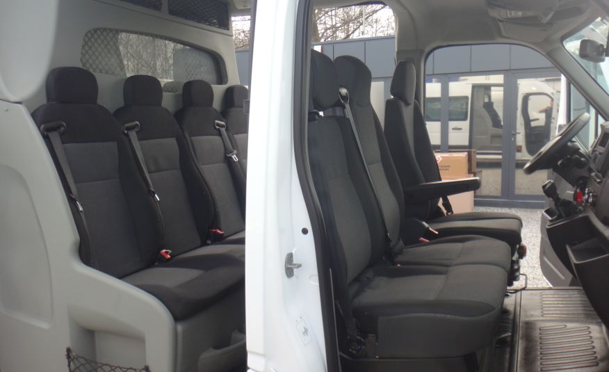 Renault MASTER IV brygadówka doka dubel kabina 7-osób 2020rok 2xdrzwi boczne klima LED kamera cofania 180KM zdjęcie 13