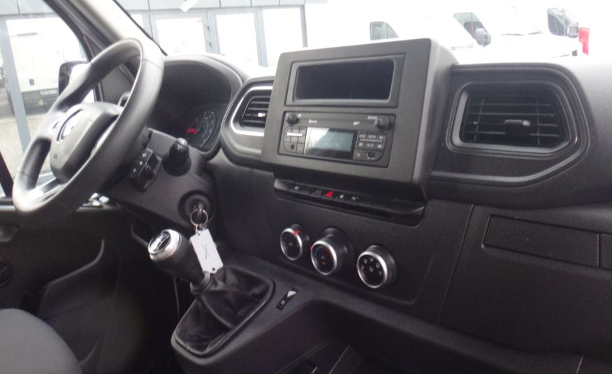 Renault MASTER IV LIFT L1H1 2021 idealny klima LED tempomat pdc telefon zdjęcie 9