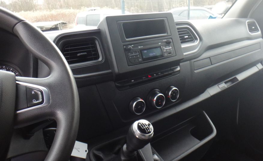 Renault MASTER IV LIFT L1H1 2021 idealny klima LED tempomat pdc telefon zdjęcie 10