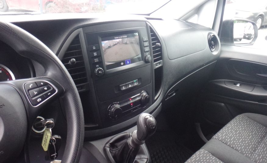 Mercedes VITO 114 2.0CDI 136KM 12/2022 klima navi LED kamera cofania ŁADNY zdjęcie 6