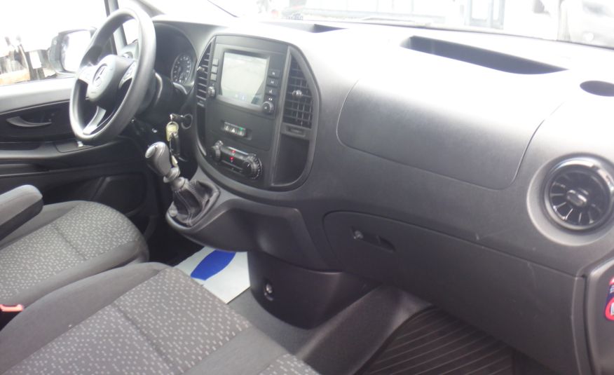 Mercedes VITO 114 2.0CDI 136KM 12/2022 klima navi LED kamera cofania ŁADNY zdjęcie 10