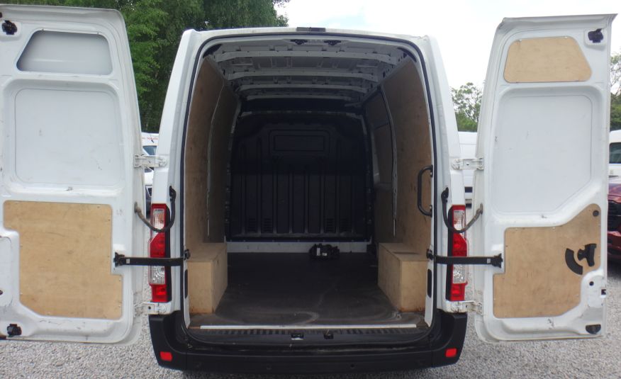 Renault LIFT MASTER L2H2 2023 klima navi LED tempomat pdc telefon kamera cofania 83tys km ŁADNY zdjęcie 7