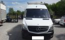 samochód dostawczy Mercedes zdjęcie 3