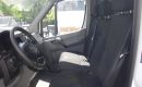 samochód dostawczy Mercedes zdjęcie 9