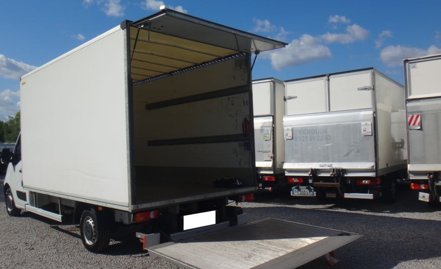 Renault MASTER LIFT kontener z windą 750kg ŁADNY 2019rok klima zdjęcie 5
