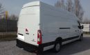 samochód dostawczy Renault zdjęcie 6