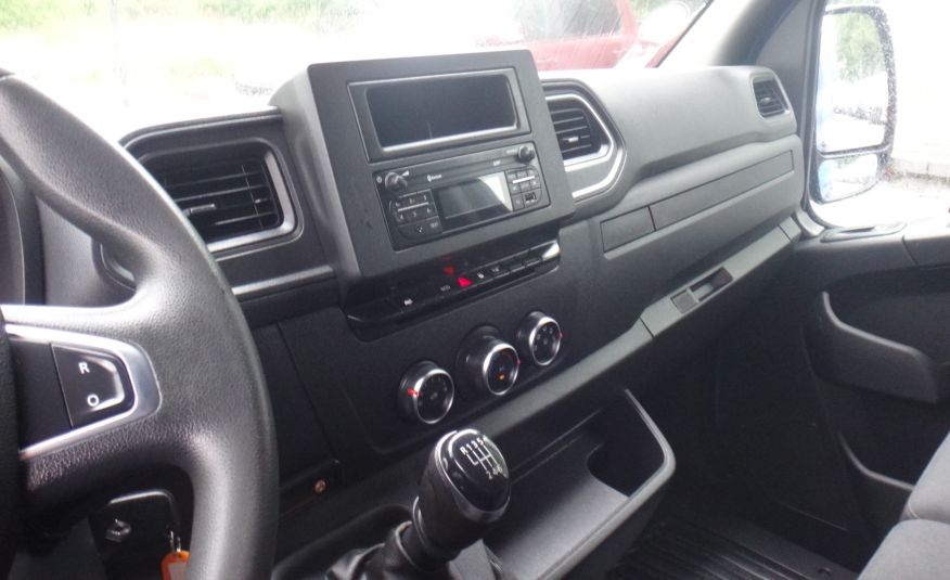Renault MASTER IV L2H2 2020 klima pdc tempomat kamera cofania pneumatyczny fotel kierowcy telefon zdjęcie 8