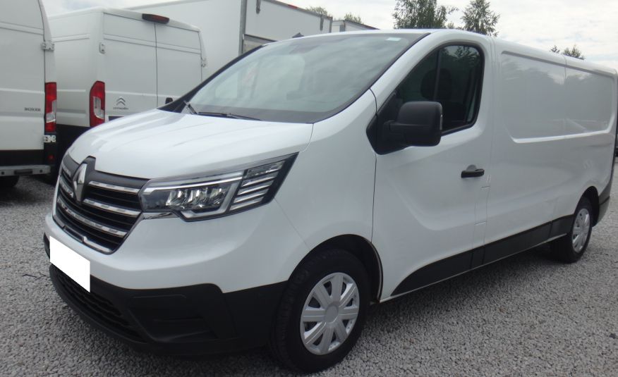 Renault L2H1 LONG 2023 klima LED navi kamera cofania 25tys km ŁADNY