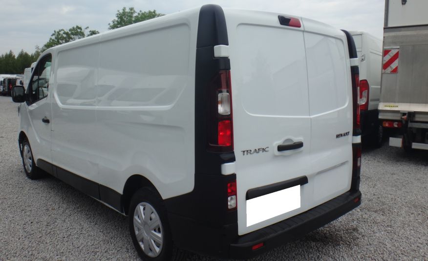 Renault L2H1 LONG 2023 klima LED navi kamera cofania 25tys km ŁADNY zdjęcie 4