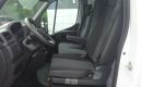 samochód dostawczy Renault zdjęcie 8
