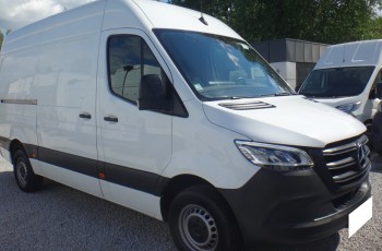 Mercedes LIFT SPRINTER L2H2 2022 klima kamera cofania LED tempomat 123tys km