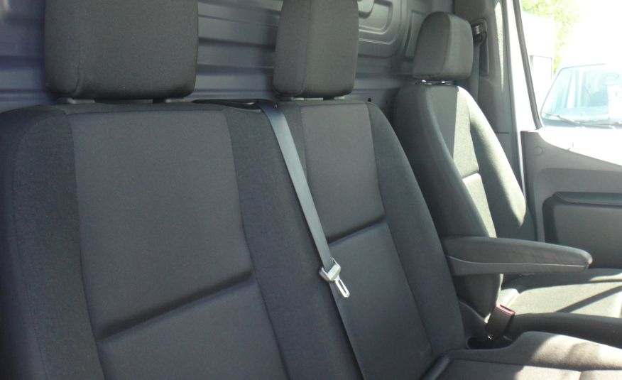 Mercedes LIFT SPRINTER L2H2 2022 klima kamera cofania LED tempomat 123tys km zdjęcie 9