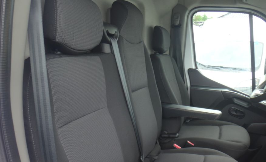 Renault MASTER IV L2H2 2019 klima LED tempomat telefon zdjęcie 9
