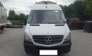 samochód dostawczy Mercedes zdjęcie 2