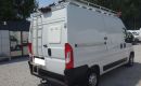 samochód dostawczy Peugeot zdjęcie 4