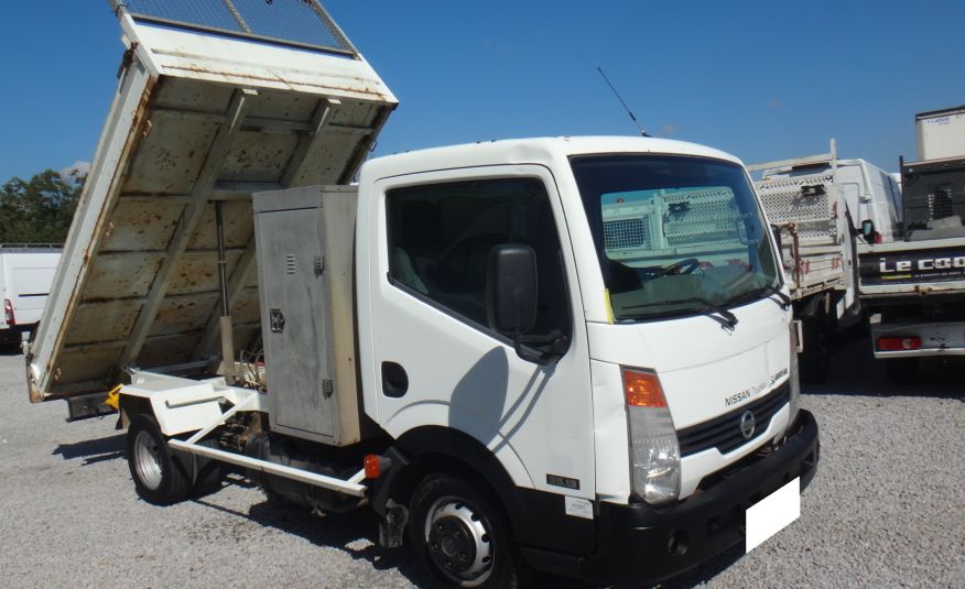 Nissan CABSTAR wywrotka duży kiper bliźniacze koła 2010rok zarejestrowany w Polsce zdjęcie 