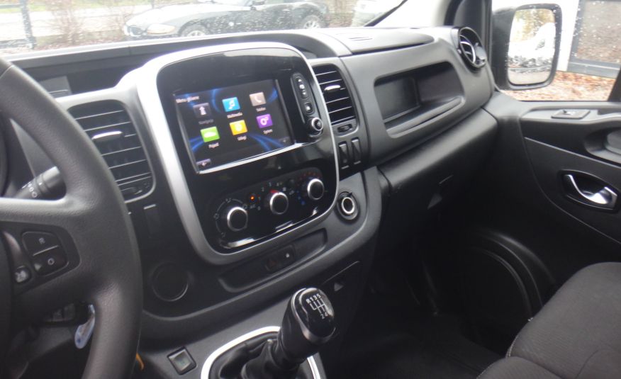 Renault LIFT TRAFCI L2H1 LONG brygadówka doka dubel kabina 6-osób 2019 klima navi LED bagażnik z drabinką zdjęcie 10