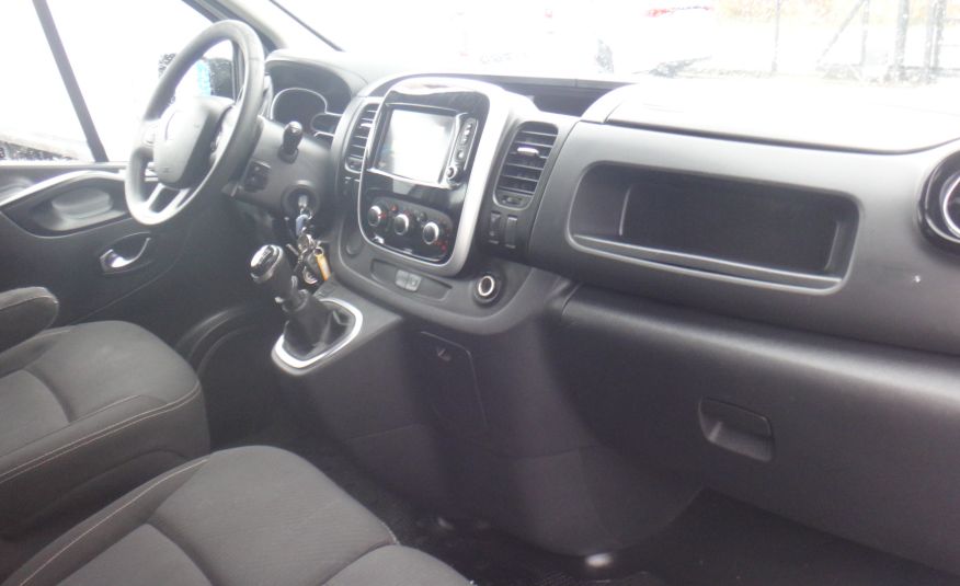 Renault LIFT TRAFCI L2H1 LONG brygadówka doka dubel kabina 6-osób 2019 klima navi LED bagażnik z drabinką zdjęcie 12