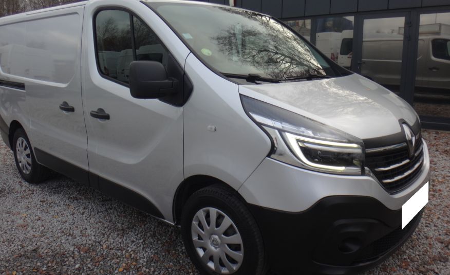 Renault TRAFIC LIFT L1H1 2020 klima LED pdc tempomat srebrny metalik zdjęcie 3