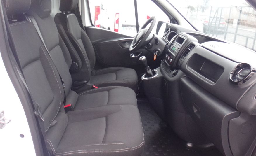 Renault LIFT TRAFIC L2H1 LONG 2021 klima pdc tempomat LED 2.0dCi 120KM zdjęcie 7