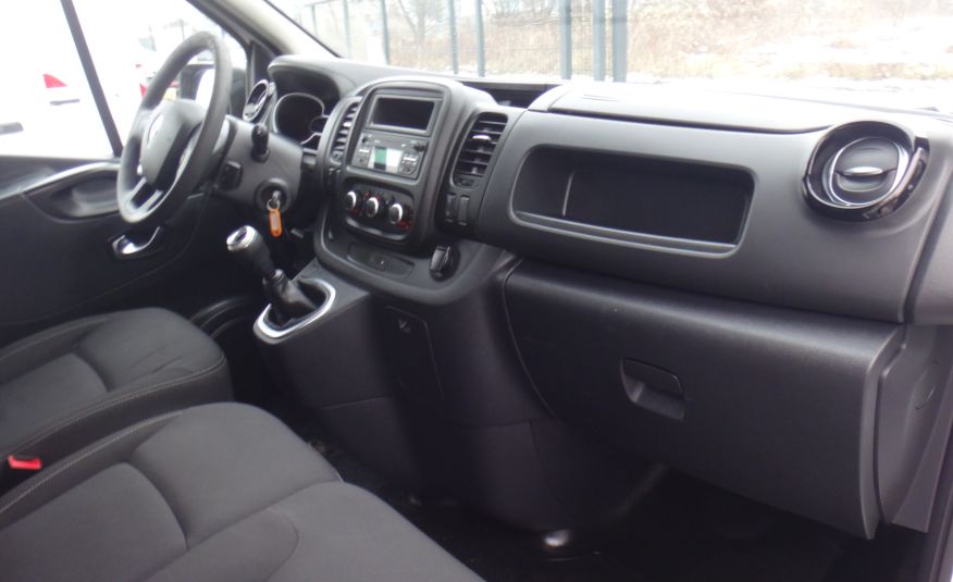 Renault LIFT TRAFIC L2H1 LONG 2021 klima pdc tempomat LED 2.0dCi 120KM zdjęcie 8