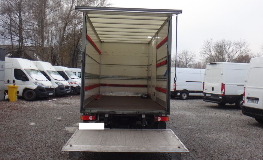 Renault MASTER IV kontener z windą 750kg 2023rok klima LED tempomat drzwi boczne zdjęcie 2