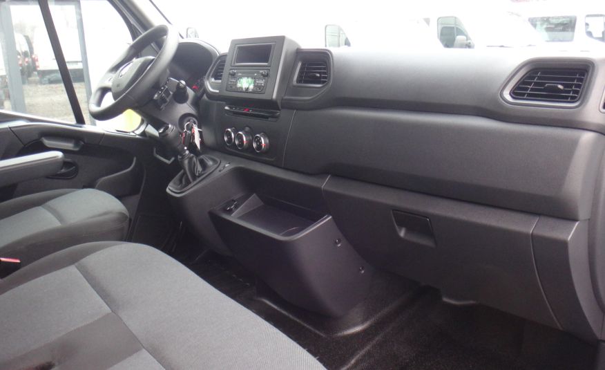 Renault MASTER IV kontener z windą 750kg 2023rok klima LED tempomat drzwi boczne zdjęcie 9