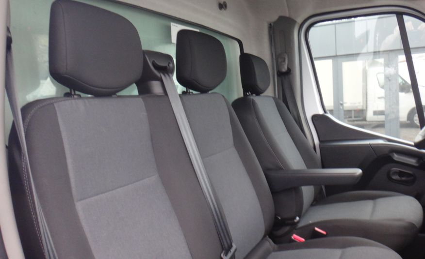 Renault MASTER IV kontener z windą 750kg 2023rok klima LED tempomat drzwi boczne zdjęcie 10