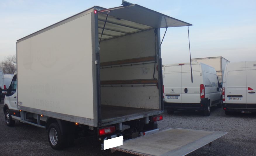 Ford TRANSIT MK8 kontener z windą 750kg 2019rok 170KM klima LED bliźniacze koła zdjęcie 5