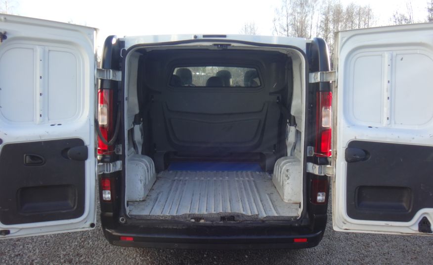 Renault TRAFIC brygadówka doka dubel kabina 2018 rok klima navi zdjęcie 10