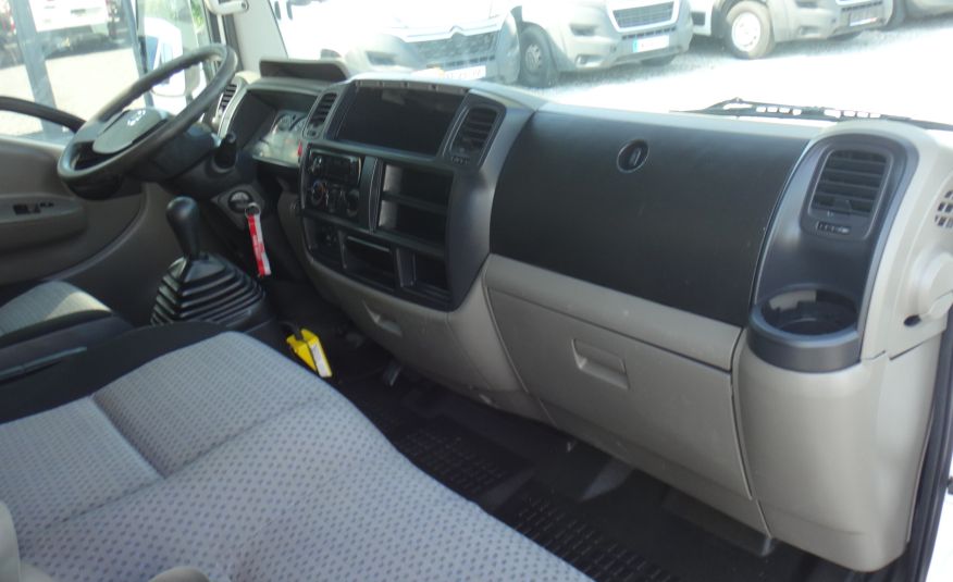 Nissan CABSTAR wywrotka bliźniacze koła duży kiper 330cm 2010r zarejestrowany w Polsce zdjęcie 9