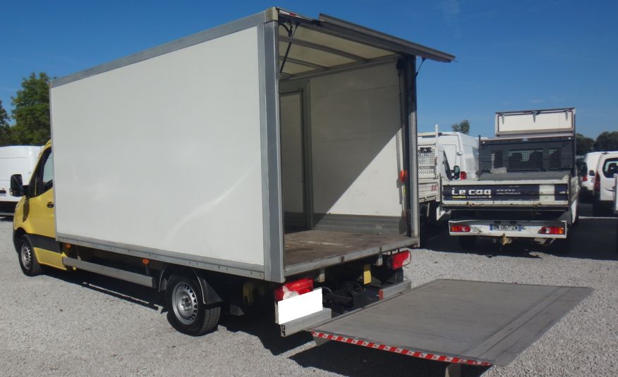 Mercedes LIFT SPRINTER 316 kontener + winda 750kg + drzwi boczne klima navi 163KM zdjęcie 2