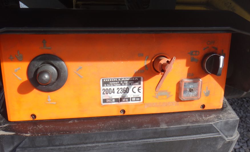 Mercedes LIFT SPRINTER 316 kontener + winda 750kg + drzwi boczne klima navi 163KM zdjęcie 7