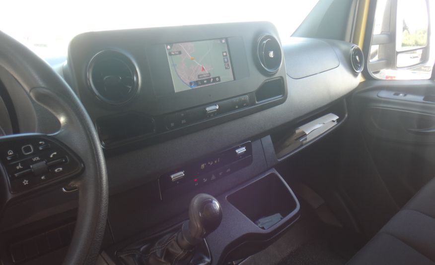 Mercedes LIFT SPRINTER 316 kontener + winda 750kg + drzwi boczne klima navi 163KM zdjęcie 11