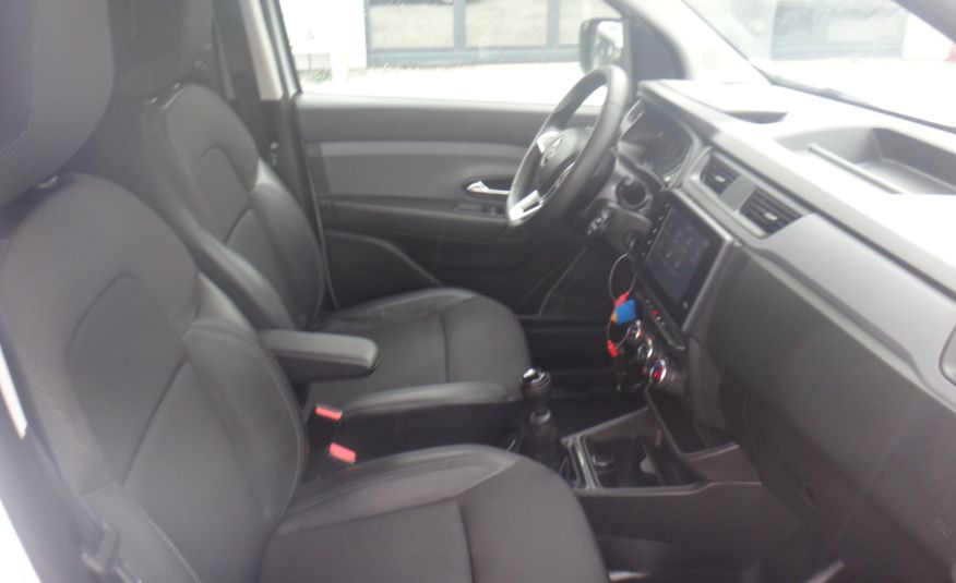 Renault LIFT KANGOO IV LIFT 2021 klima navi LED drzwi boczne zdjęcie 10