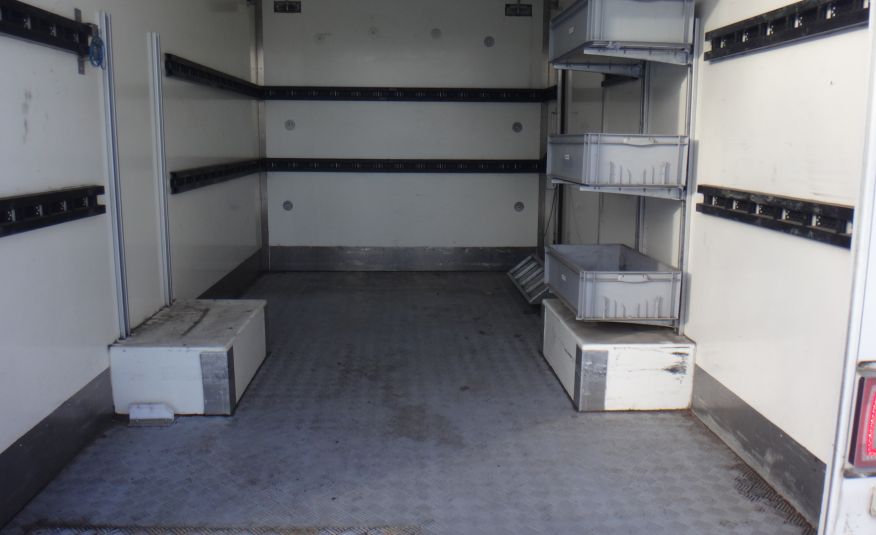 Renault MASTER IV 2021rok klima LED kontener MAXI niskopodwoziowy drzwi boczne zdjęcie 6