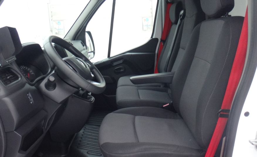 Renault LIFT MASTER IV kontener niskopodwoziowy 2022 klima navi LED 76tys km kamera cofania zdjęcie 10