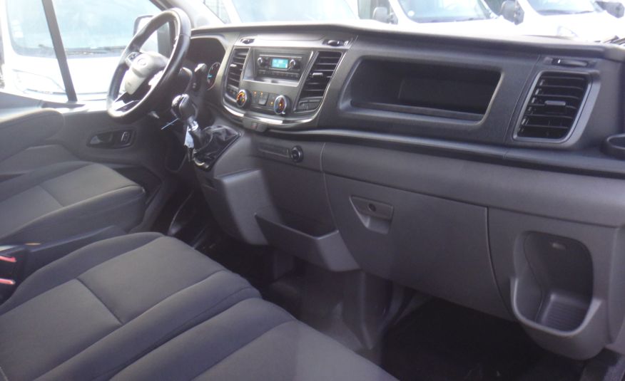 Ford TRANSIT MK8 L3H2 MAX 2019 klima LED tempomat telefon brygadówka doka dubrl kabina 6-osób zdjęcie 8