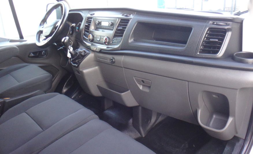 Ford TRANSIT MK8 L3H2 MAX 2019 klima LED tempomat telefon brygadówka doka dubrl kabina 6-osób zdjęcie 9