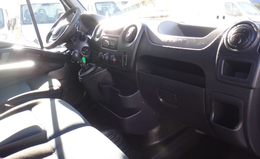 Renault MASTER L3H2 MAX 2016 klima pdc navi ładna zabudowa + rozkładany najazd 400kg rampa zdjęcie 10