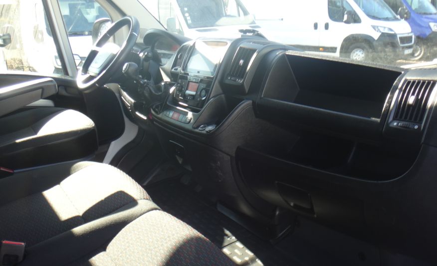 Peugeot LIFT BOXER L4H3 MAXI LONG XXL JUMBO 2023 klima pdc tempomat 129tys km zdjęcie 7