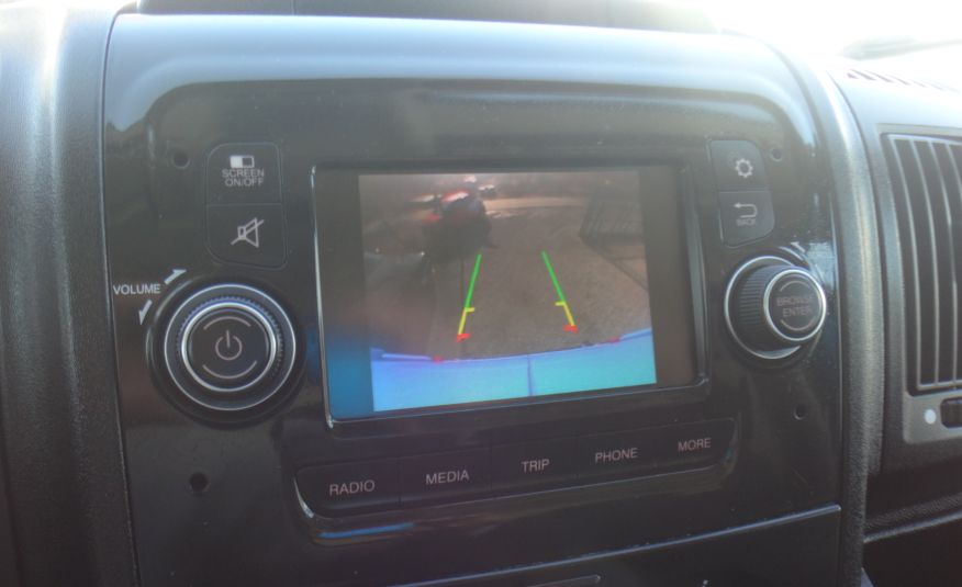 Citroen JUMPER L2H2 2022 klima navi kamera cofania pdc tempomat zdjęcie 9