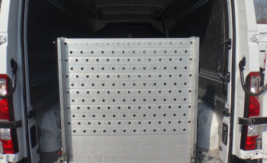 Renault LIFT MASTER L3H2 MAX 2021 klima navi LED + rozkładany najazd rampa 400kg zdjęcie 8