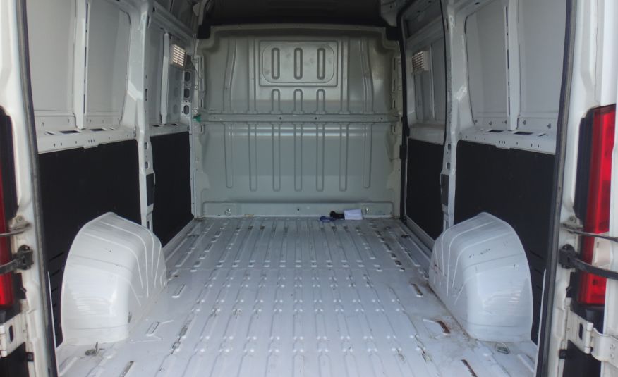 Citroen LIFT JUMPER L2H2 2023 klima pdc tempomat navi IDEALNY zdjęcie 8