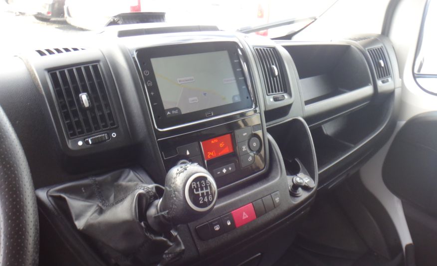 Citroen LIFT JUMPER L2H2 2023 klima pdc tempomat navi IDEALNY zdjęcie 10