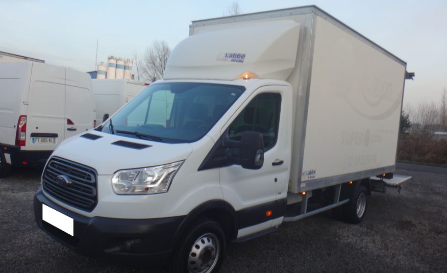 Ford TRANSIT MK8 kontener z windą 750kg ŁADNY klima bliźniacze koła 170KM zdjęcie 1