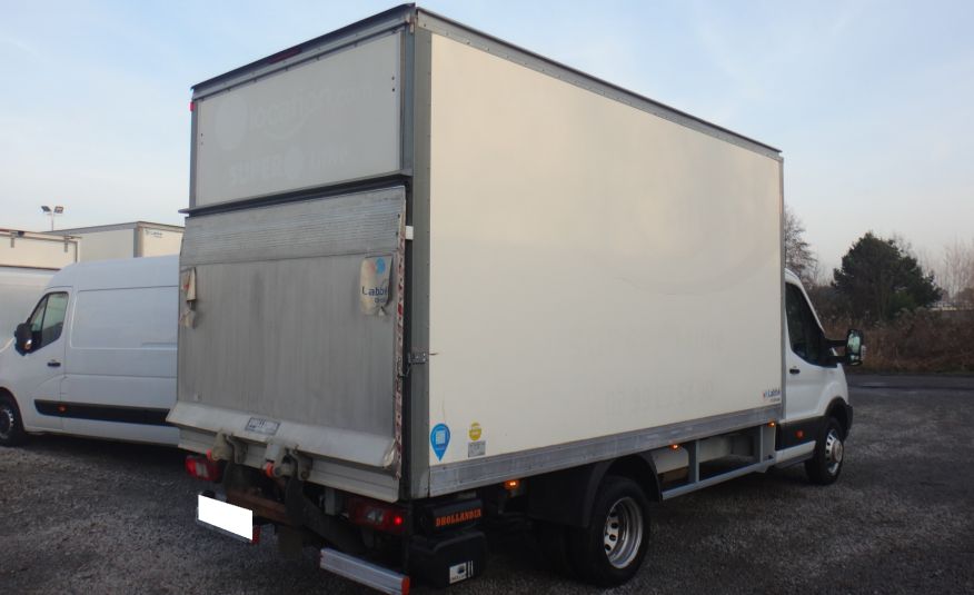 Ford TRANSIT MK8 kontener z windą 750kg ŁADNY klima bliźniacze koła 170KM zdjęcie 4
