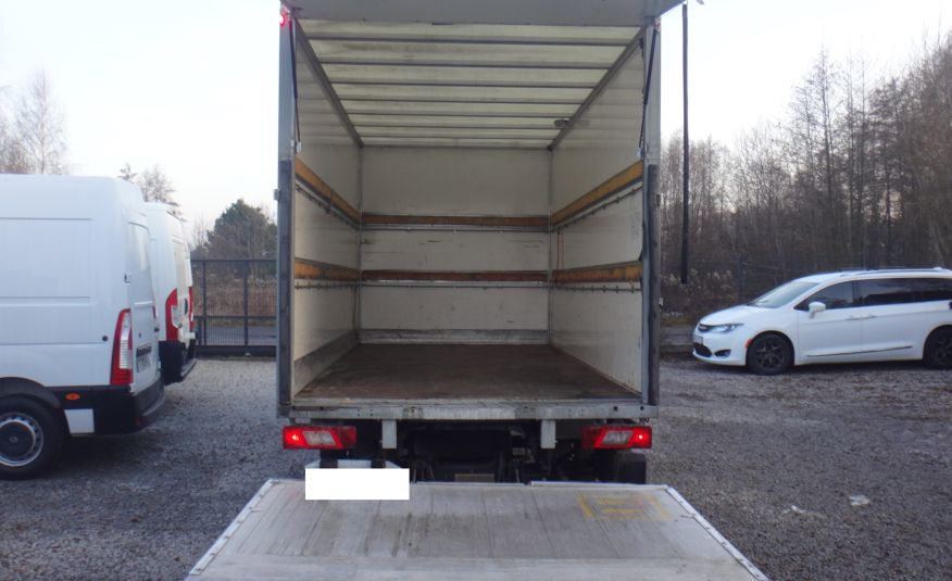 Ford TRANSIT MK8 kontener z windą 750kg ŁADNY klima bliźniacze koła 170KM zdjęcie 6