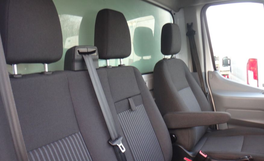 Ford TRANSIT MK8 kontener z windą 750kg ŁADNY klima bliźniacze koła 170KM zdjęcie 12